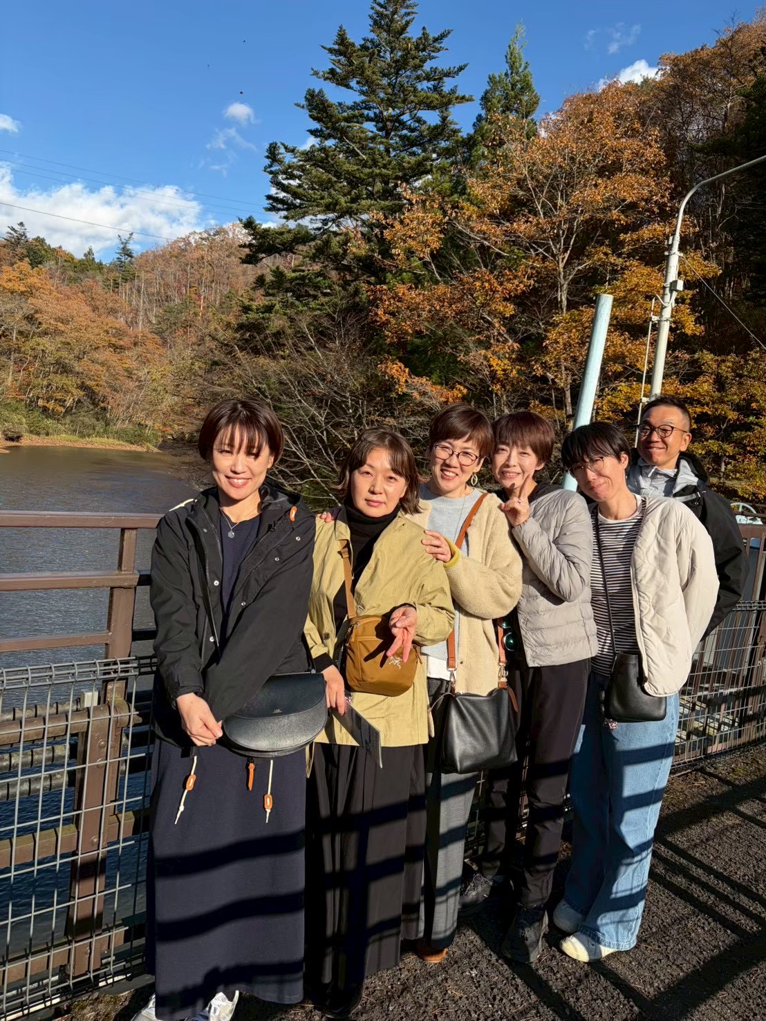 橋の上で集合
